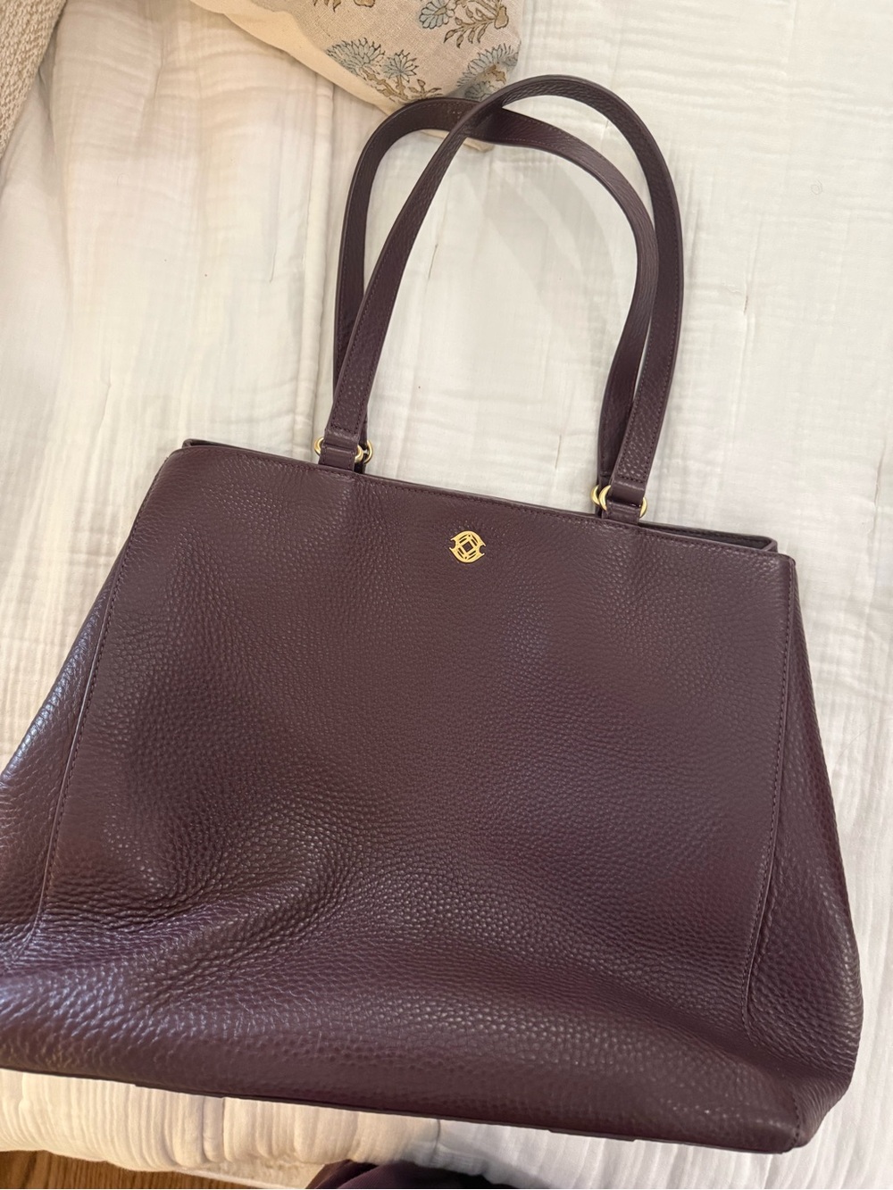 Dagne Dover Large Allyn Tote in Burgundy